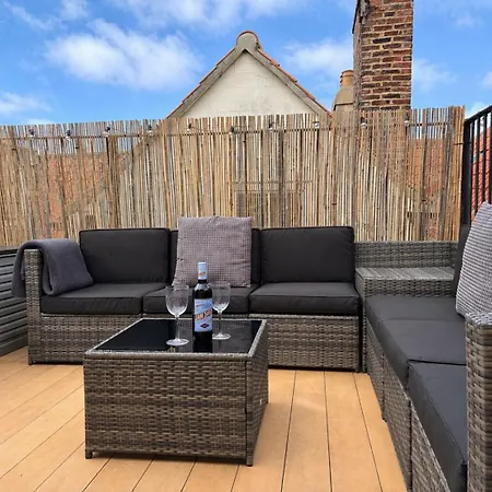 89a Church Street - Luxury One Bed With Roof Terrace Daire